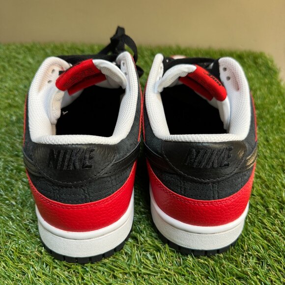 Nike By You Dunk Low Chicago Red Black White FJ2253-901 Men\'s Size 11 NEW main image 4